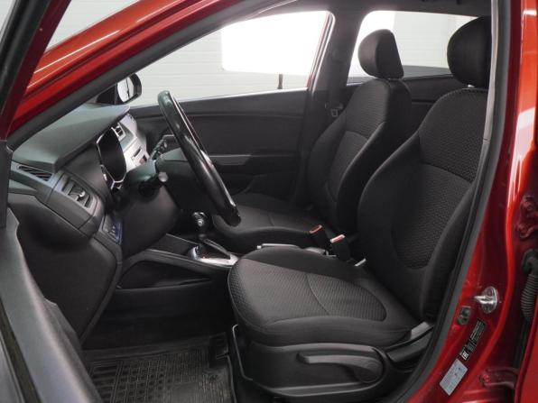 Kia Rio III Рестайлинг с пробегом 2017 года, цена 1 149 000 рублей, 98235 км, хэтчбек, Автокод Объявления