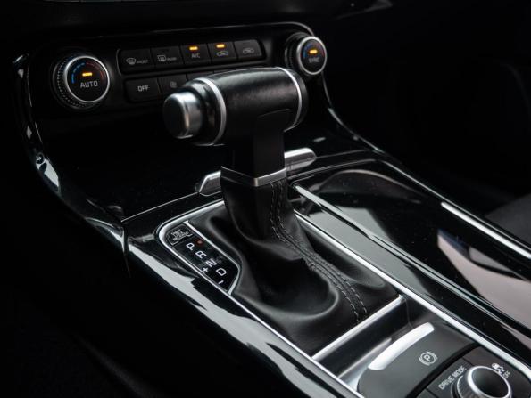 Kia Stinger I с пробегом 2019 года, цена 2 835 000 рублей, 87317 км, лифтбек, Автокод Объявления