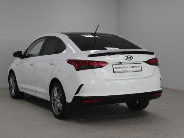 Hyundai Solaris II Рестайлинг с пробегом 2021 года, цена 1 599 900 рублей, 83671 км, седан, Автокод Объявления