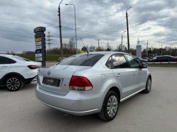 Volkswagen Polo V с пробегом 2011 года, цена 550 000 рублей, 199668 км, седан, Автокод Объявления
