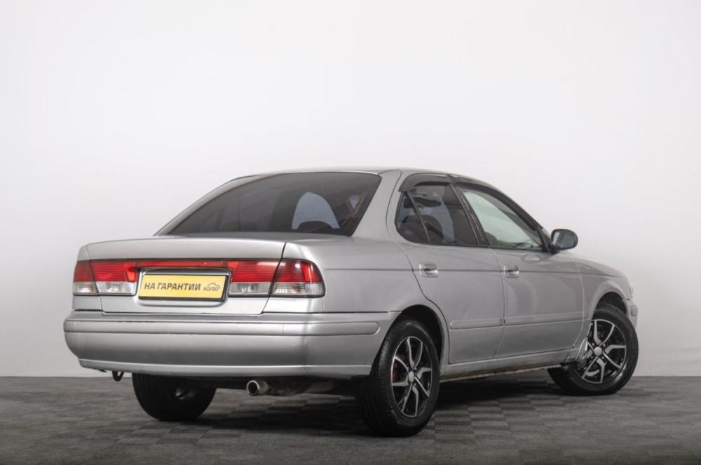 Nissan Sunny B15 Томск  - изображение 7