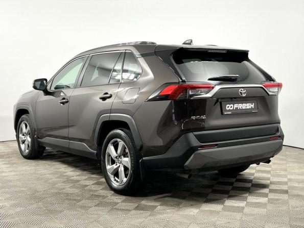 Toyota RAV4 V (XA50) с пробегом 2021 года, цена 2 723 100 рублей, 124741 км, внедорожник, Автокод Объявления