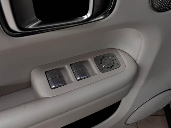 Li Auto (Lixiang) L6 с пробегом 2024 года, цена 5 532 000 рублей, 18700 км, внедорожник, Автокод Объявления