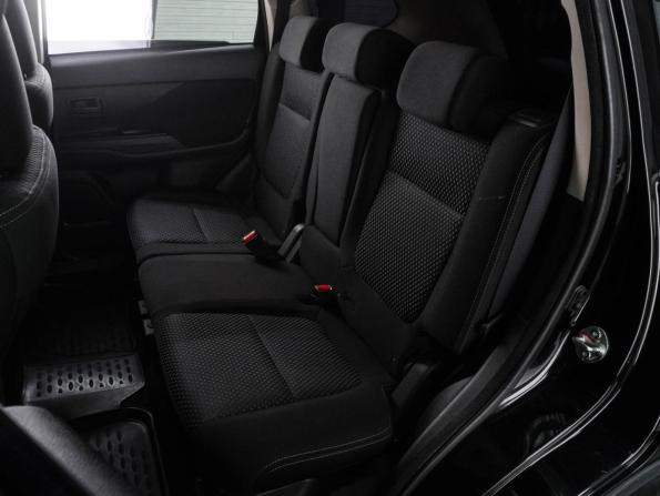 Mitsubishi Outlander III Рестайлинг 3 с пробегом 2018 года, цена 2 084 000 рублей, 69846 км, внедорожник, Автокод Объявления