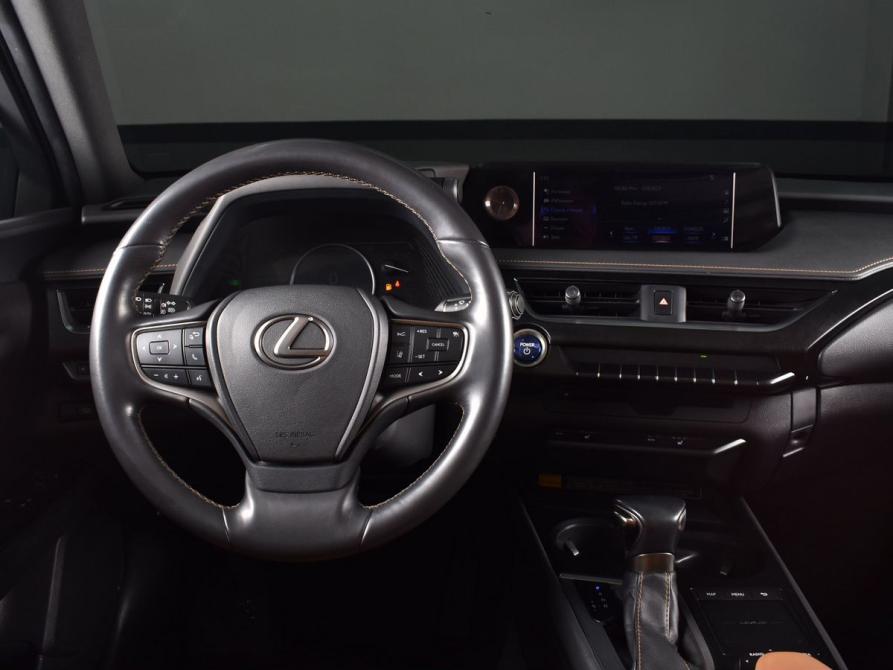 Lexus UX I Кемерово  - изображение 11