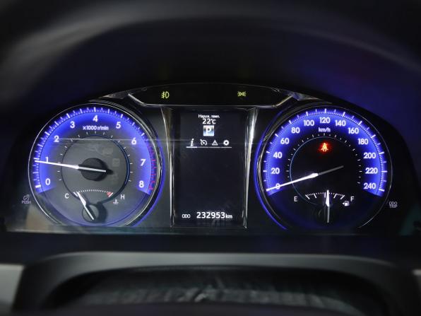Toyota Camry VII (XV50) Рестайлинг с пробегом 2015 года, цена 1 950 000 рублей, 232953 км, седан, Автокод Объявления