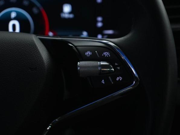 Skoda Karoq I с пробегом 2020 года, цена 2 888 444 рубля, 72022 км, внедорожник, Автокод Объявления