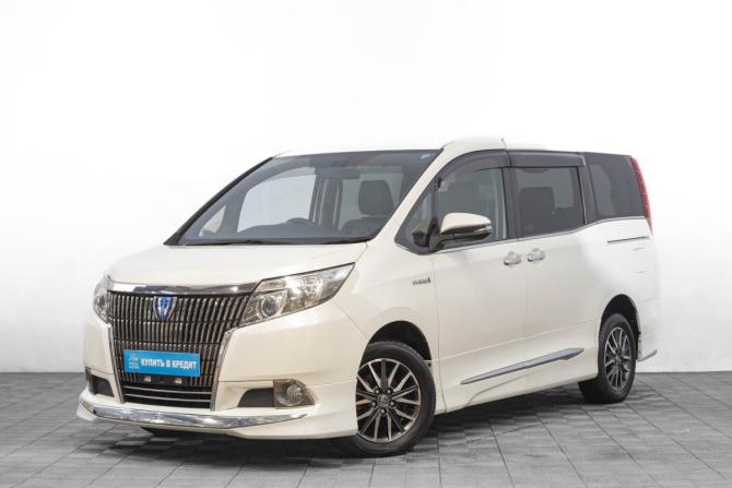 Toyota Esquire I с пробегом 2015 года, цена 2 159 000 рублей, 104000 км, минивэн, Автокод Объявления