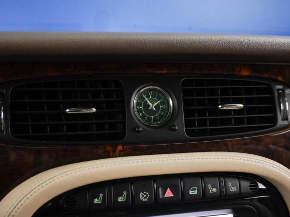 Jaguar XJ III (X350/X358) с пробегом 2009 года, цена 1 849 985 рублей, 159029 км, седан, Автокод Объявления