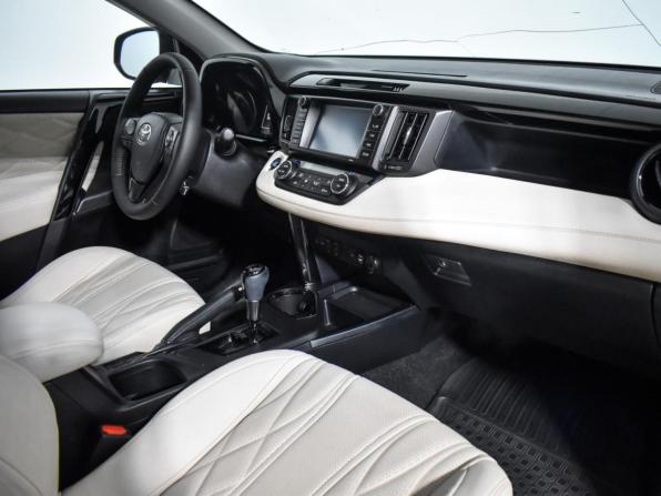 Toyota RAV4 IV (XA40) Рестайлинг с пробегом 2019 года, цена 2 132 000 рублей, 128985 км, внедорожник, Автокод Объявления
