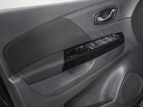 Renault Kaptur I с пробегом 2018 года, цена 1 699 000 рублей, 43092 км, внедорожник, Автокод Объявления