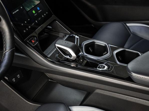 Geely Atlas II с пробегом 2024 года, цена 2 990 000 рублей, 34631 км, внедорожник, Автокод Объявления