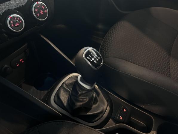 Kia Rio III Рестайлинг с пробегом 2016 года, цена 792 000 рублей, 208412 км, хэтчбек, Автокод Объявления