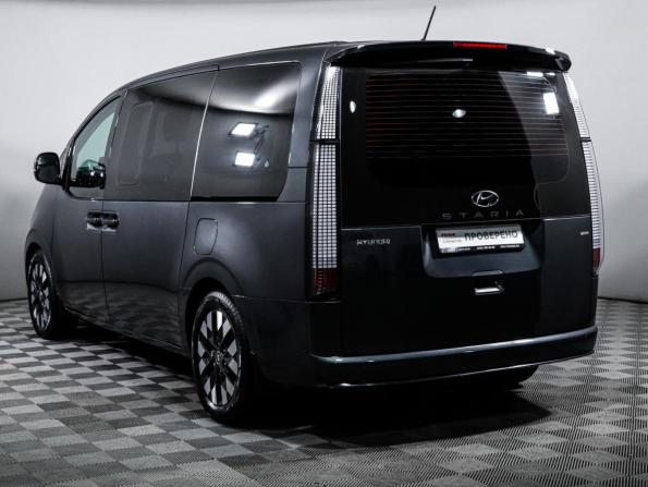 Hyundai Staria I с пробегом 2022 года, цена 6 050 000 рублей, 15509 км, минивэн, Автокод Объявления