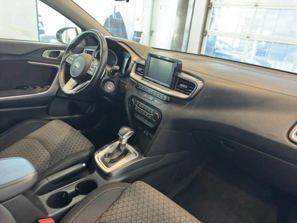 Kia Ceed III с пробегом 2019 года, цена 1 620 000 рублей, 145045 км, универсал, Автокод Объявления