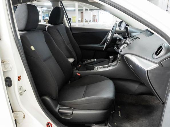 Mazda 3 II (BL) с пробегом 2010 года, цена 915 000 рублей, 267763 км, седан, Автокод Объявления