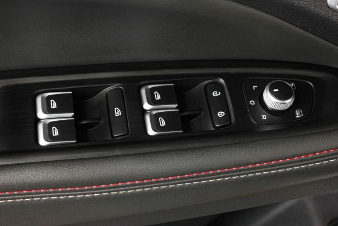 Geely Tugella I Рестайлинг с пробегом 2022 года, цена 2 599 000 рублей, 135788 км, внедорожник, Автокод Объявления