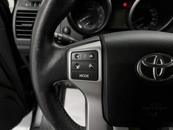 Toyota Land Cruiser Prado 150 Series Рестайлинг 1 с пробегом 2015 года, цена 3 295 000 рублей, 273103 км, внедорожник, Автокод Объявления