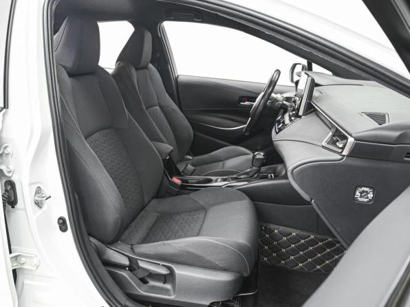 Toyota Corolla XII (E210) с пробегом 2019 года, цена 1 856 000 рублей, 64588 км, хэтчбек, Автокод Объявления