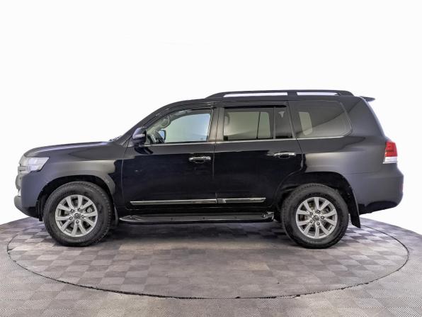 Toyota Land Cruiser 200 Series Рестайлинг 2 с пробегом 2020 года, цена 8 350 000 рублей, 131306 км, внедорожник, Автокод Объявления
