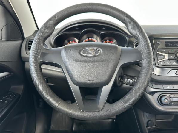 Lada (ВАЗ) Vesta I с пробегом 2019 года, цена 880 000 рублей, 127601 км, седан, Автокод Объявления