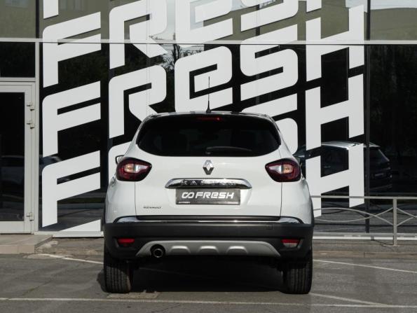 Renault Kaptur I с пробегом 2017 года, цена 1 235 000 рублей, 171515 км, внедорожник, Автокод Объявления