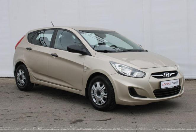 Hyundai Solaris I с пробегом 2012 года, цена 740 000 рублей, 208968 км, хэтчбек, Автокод Объявления