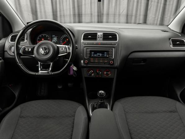 Volkswagen Polo V Рестайлинг с пробегом 2020 года, цена 1 180 000 рублей, 151348 км, седан, Автокод Объявления