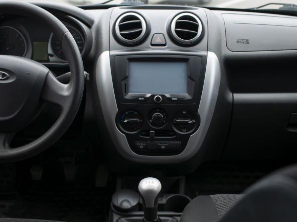 Lada (ВАЗ) Granta I с пробегом 2014 года, цена 550 000 рублей, 72111 км, лифтбек, Автокод Объявления