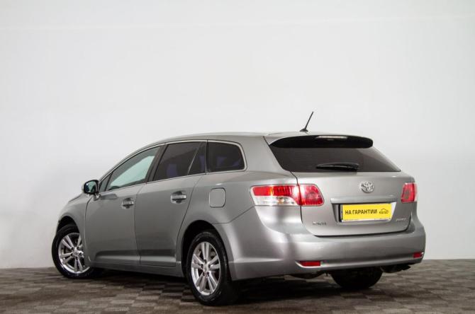 Toyota Avensis III с пробегом 2009 года, цена 749 000 рублей, 319900 км, универсал, Автокод Объявления