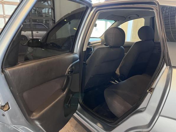 Ford Focus I Рестайлинг с пробегом 2004 года, цена 177 000 рублей, 312063 км, хэтчбек, Автокод Объявления