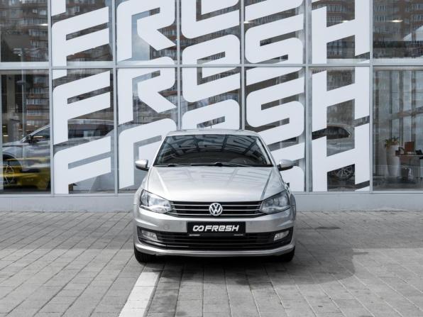 Volkswagen Polo V Рестайлинг с пробегом 2018 года, цена 1 189 000 рублей, 158426 км, седан, Автокод Объявления