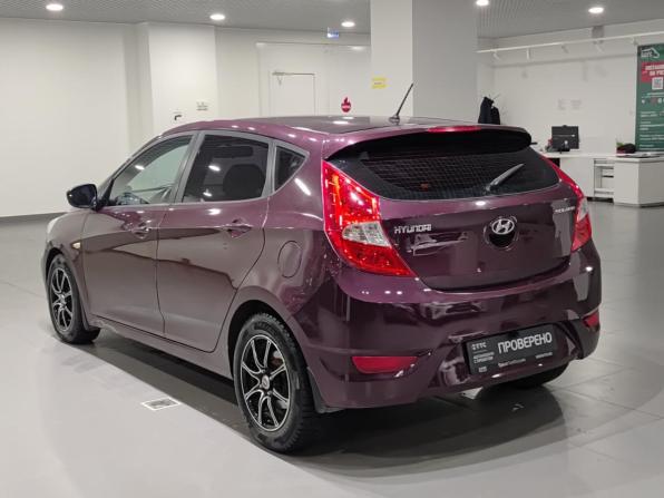 Hyundai Solaris I с пробегом 2013 года, цена 577 000 рублей, 212002 км, хэтчбек, Автокод Объявления