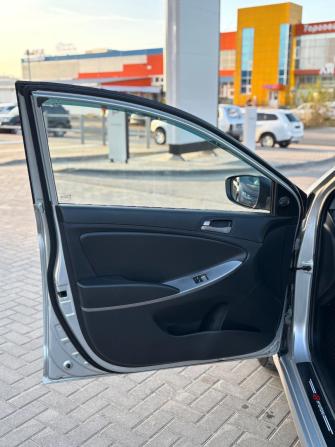 Hyundai Solaris I Рестайлинг с пробегом 2015 года, цена 850 000 рублей, 166867 км, седан, Автокод Объявления