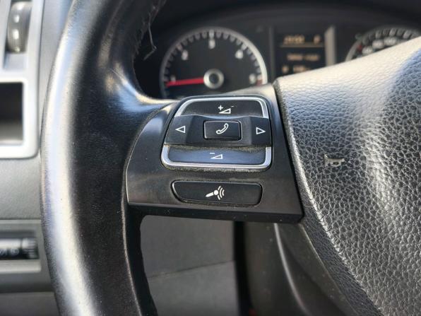 Volkswagen Caravelle T5 Рестайлинг с пробегом 2011 года, цена 1 700 000 рублей, 263953 км, минивэн, Автокод Объявления