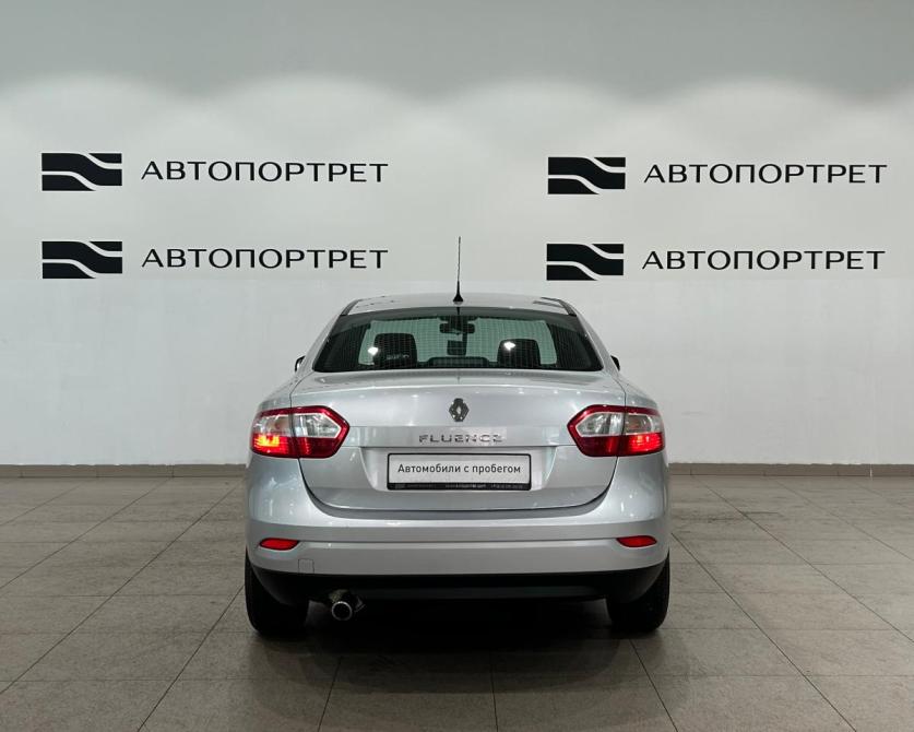Renault Fluence I Рестайлинг Санкт-Петербург  - изображение 6