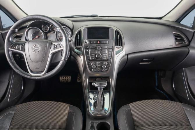 Opel Astra J с пробегом 2011 года, цена 519 000 рублей, 209000 км, хэтчбек, Автокод Объявления