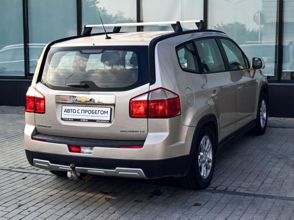 Chevrolet Orlando I с пробегом 2012 года, цена 915 000 рублей, 293126 км, компактвэн, Автокод Объявления