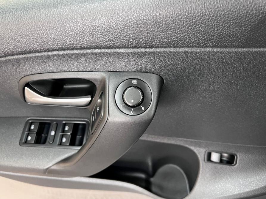 Volkswagen Polo V Рестайлинг Тверь  - изображение 15