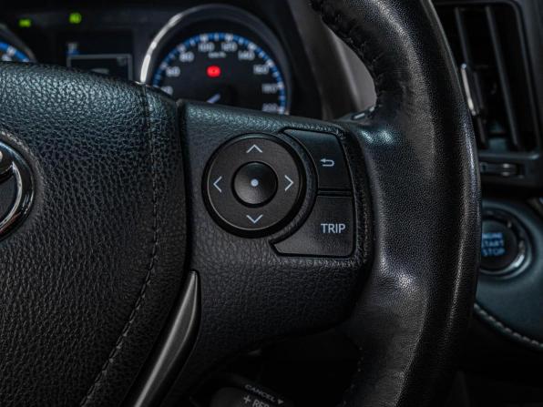 Toyota RAV4 IV (XA40) Рестайлинг с пробегом 2019 года, цена 3 699 000 рублей, 41237 км, внедорожник, Автокод Объявления