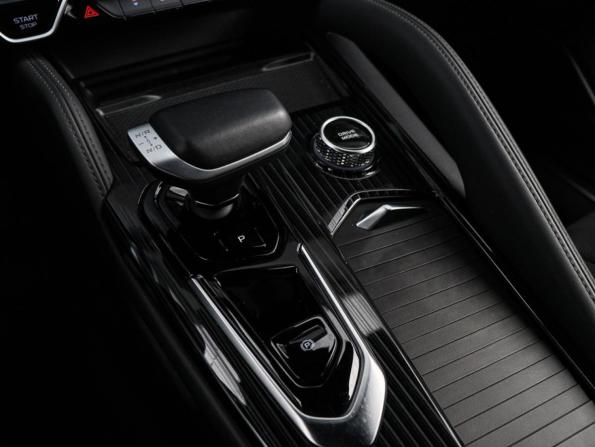 Geely Monjaro I с пробегом 2024 года, цена 3 549 000 рублей, 11395 км, внедорожник, Автокод Объявления