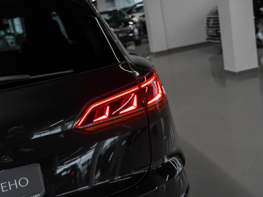 Volkswagen Touareg III Москва  - изображение 36
