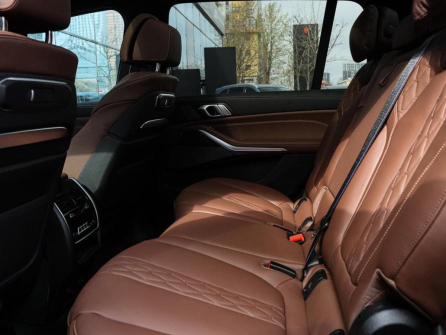 BMW X7 I (G07) Рестайлинг Москва  - изображение 12