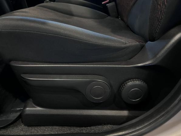 Nissan Note I Рестайлинг с пробегом 2011 года, цена 530 000 рублей, 261223 км, хэтчбек, Автокод Объявления