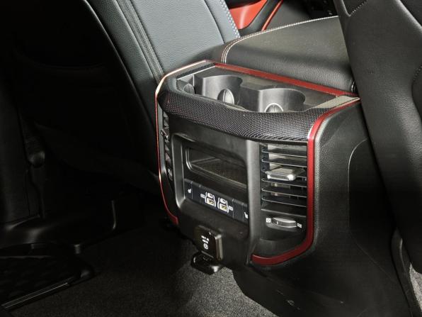 Ram 1500 V с пробегом 2022 года, цена 7 249 000 рублей, 22733 км, offers.body_type.unknown, Автокод Объявления