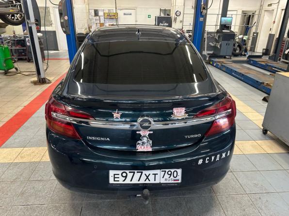 Opel Insignia I Рестайлинг с пробегом 2014 года, цена 859 000 рублей, 263000 км, лифтбек, Автокод Объявления