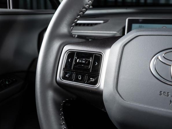 Toyota RAV4 VI (XA60) с пробегом 2026 года, цена 4 400 000 рублей, 88 км, внедорожник, Автокод Объявления