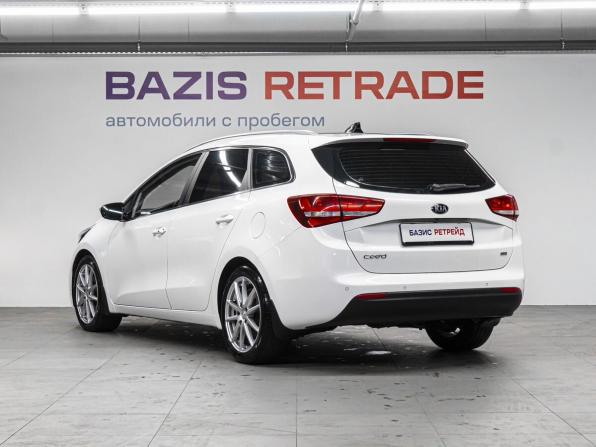 Kia Ceed II Рестайлинг с пробегом 2018 года, цена 1 290 000 рублей, 239600 км, хэтчбек, Автокод Объявления
