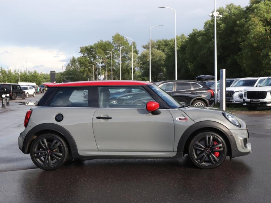 Mini Hatch III (F55/F56) Рестайлинг Москва  - изображение 4