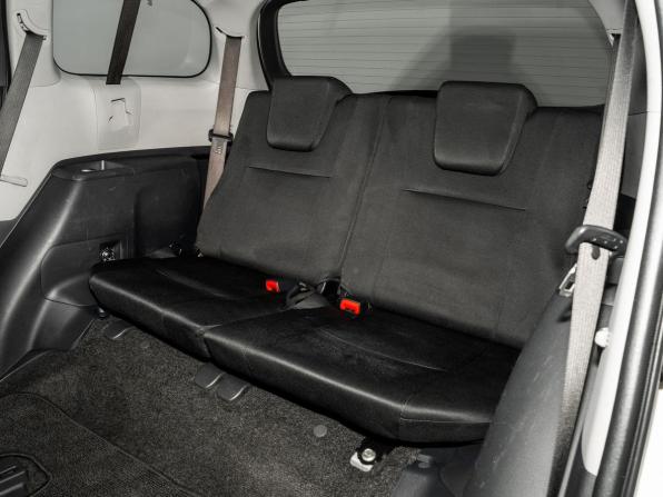 Toyota Wish II Рестайлинг с пробегом 2016 года, цена 1 370 500 рублей, 151459 км, минивэн, Автокод Объявления